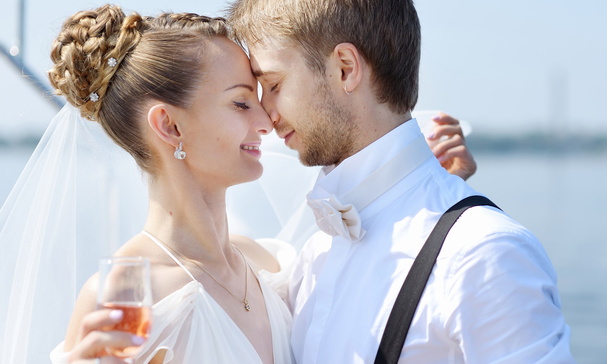 8 Tips for Planning a Boat Wedding