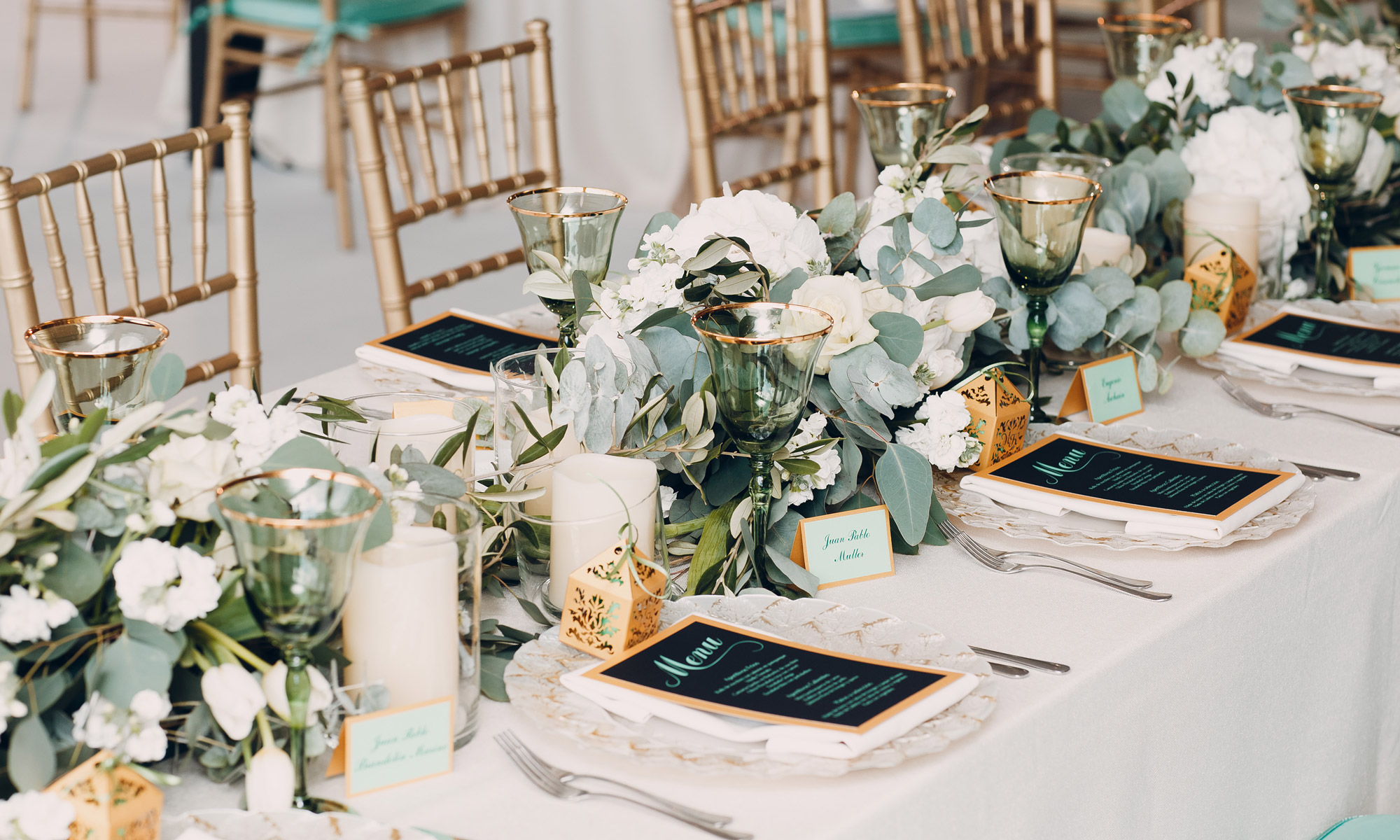 Dressing Your Venue in Eco-Friendly Wedding Decorations